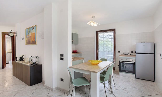 Charvensod Apartment | Apartment 'Reditus' with Mountain View, Private Terrace and Wi-Fi