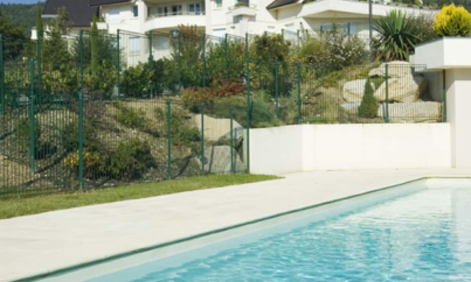 Divonne-les-Bains Apartment | A 15 min de L'aéroport de Genève, Appartement en Résidence Piscine, Tennis