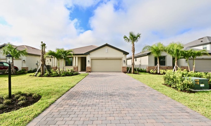 Estero House | Stunning house in prestigious and upscale development.