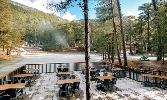 Tosya House | Dreamy Lake and Mountain View Hotel in Dipsiz Lake
