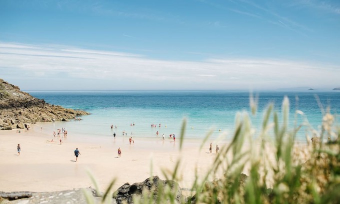 Saint Erth Praze House | Country Barn/Parking/Outdoor Space/Beaches, Marazion, Hayle 4 mile/St Ives 7mile