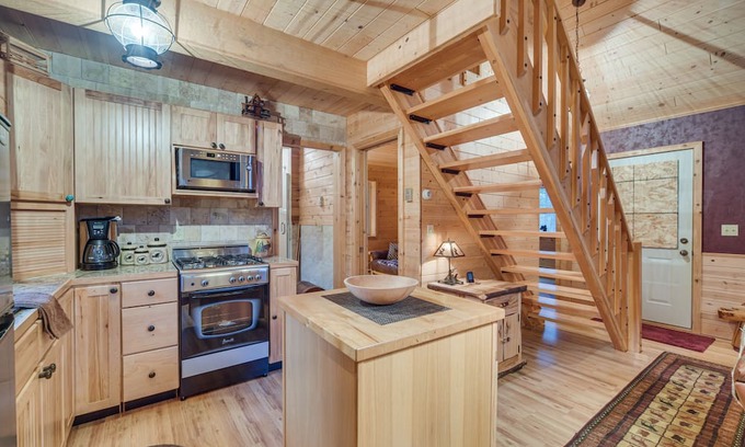 Barnum Cabin | Barnum Cabin on 30 Acres w/ Soo Line Trail Access!