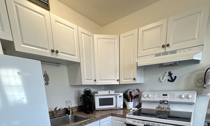 Brigantine Cottage | Welcome to your seaside escape!