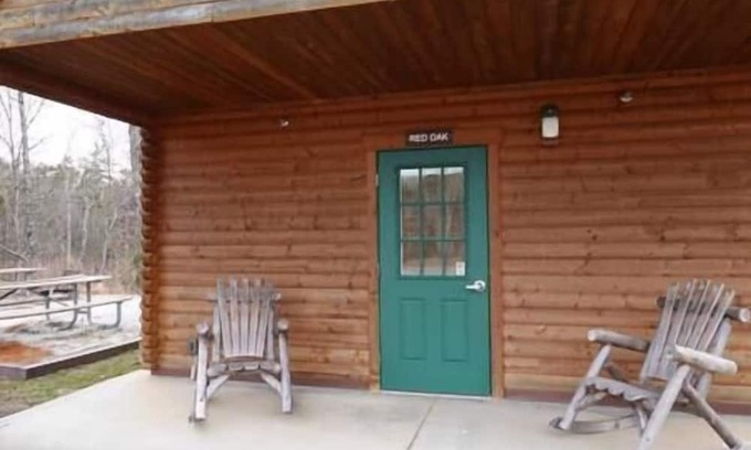 Sunset House | Red Oak Group Cabin at Keowee-Toxaway, Red Oak Group Cabin at Keowee-Toxaway