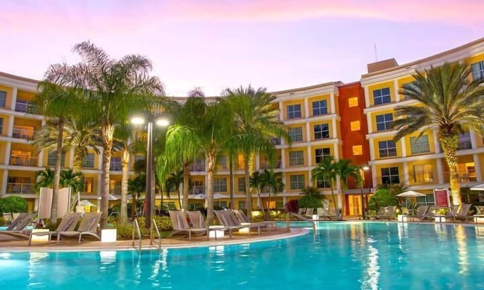 Celebration Condo | Melia Orlando at Celebration 2br suite, Sunday check-in