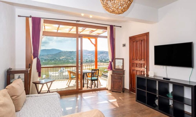 Golturkbuku Apartment | Impressive House near Paradise Bay in Bodrum