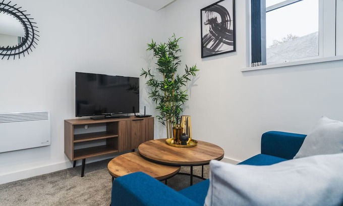Wakefield Apartment | The Thornhill Deluxe Apartments