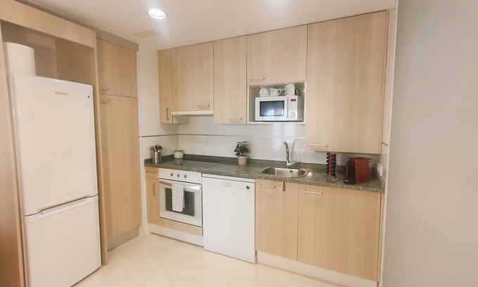 El Gancho Apartment | El Rincón de Rebeca (with parking)