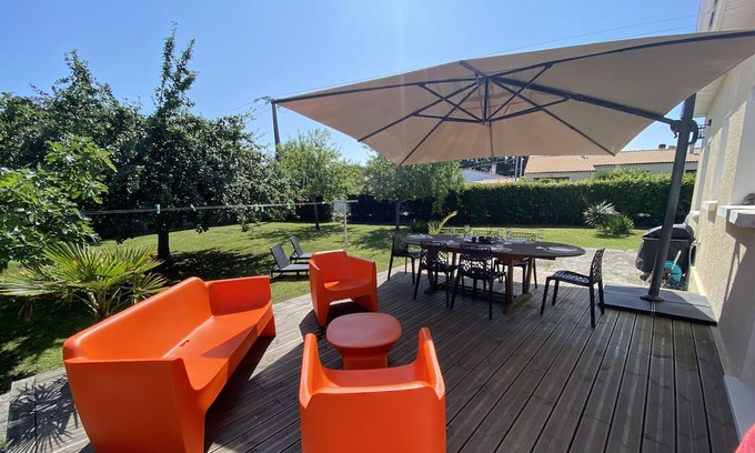 Saint-Sulpice-de-Royan House | Maison de Plein-pied Tout Confort Accueillant de 4 à 6 Personnes