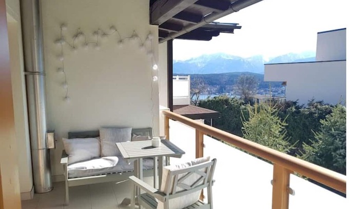 Velden am Worther See Apartment | App. BERGE by TILLY : Lovely Balcony