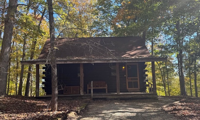 Mauckport Cabin | Escape to Peace and Tranquility at High Ridge Cabins