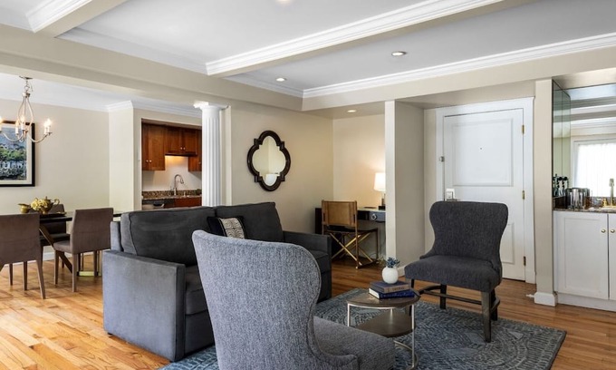 Manchester Hotel | Nature-Inspired Vermont Getaway with Indoor Pool, Spa, & Golf