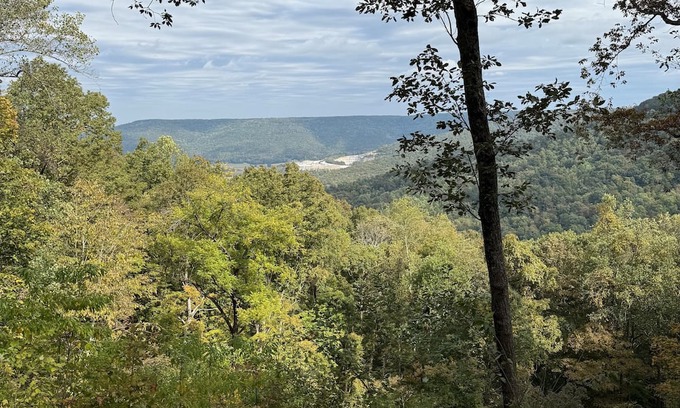 Morrison House | Secluded House on Cumberland Plateau with breathtaking views nestled on 60 Acres
