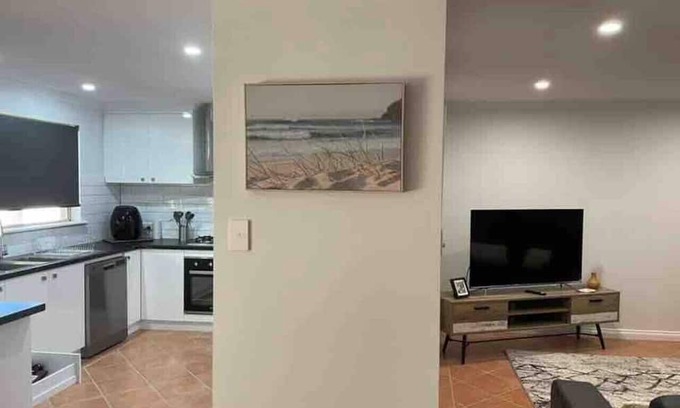 West Beach House | A Wave from It All Esperance