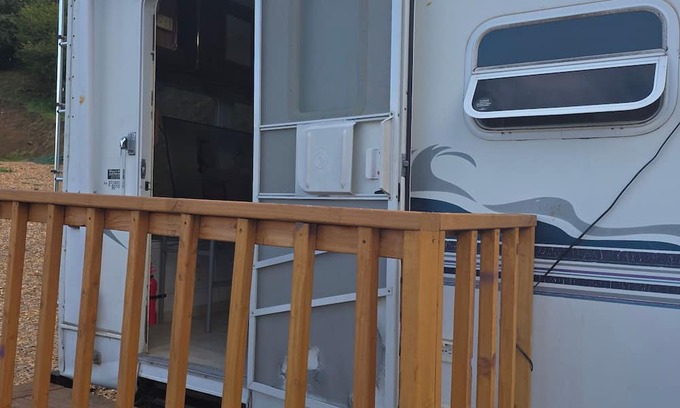 Carrolls House | Cozy mobile home in lovely Kelso with AC