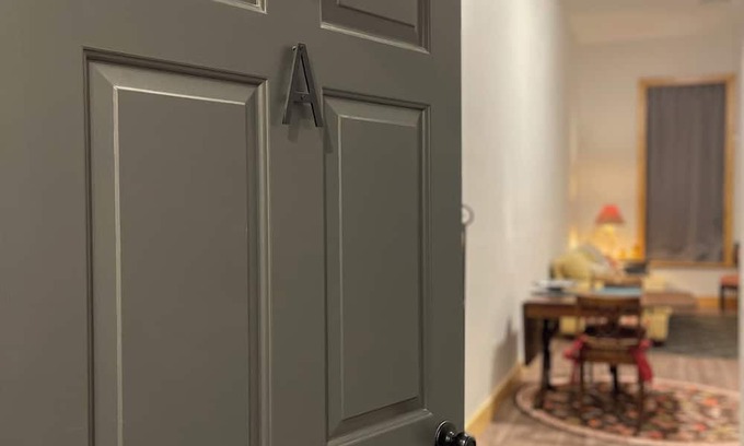 Mayville Apartment | Vintage Chic 1-bedroom apartment in Mayville near Horicon Marsh EAA