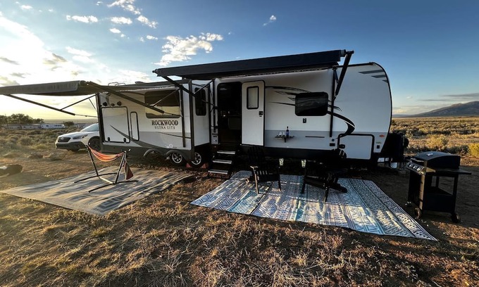 Questa House | Spacious Camper on a Llama Rescue Ranch with Stunning Views near Questa, New Mexico