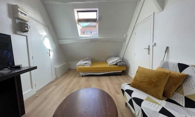 Villiers-le-Bel Apartment | Appartio - Cosy apartment near Paris