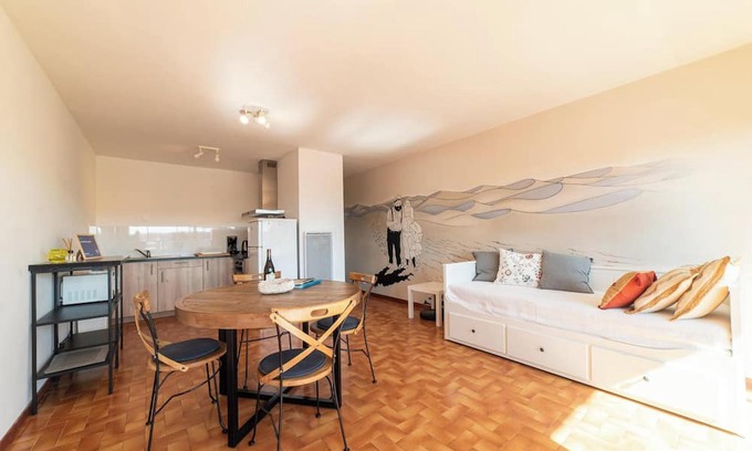 Port-la-Nouvelle Apartment | Homerez - Apt sea view Port-la-Nouvelle