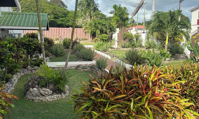 St. Lawrence Gap Apartment | Rose Apartments Barbados