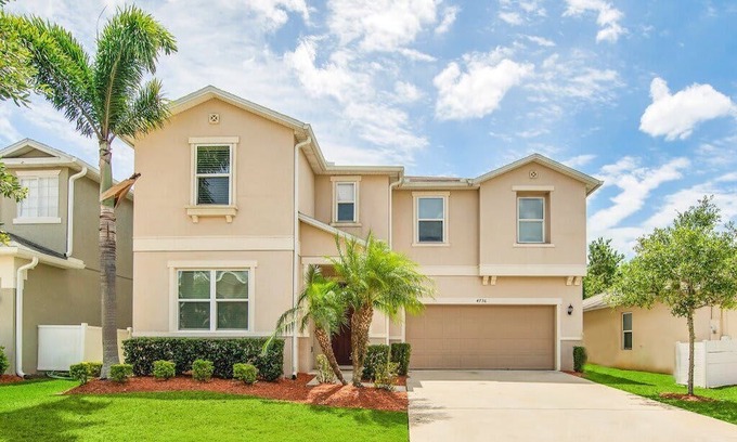 Crystal Cove House | 4736 Family home, Near Disney,Sea World!